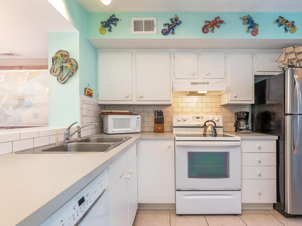 Апартаменты Tybee Lights 110C Тайби-Айленд Экстерьер фото
